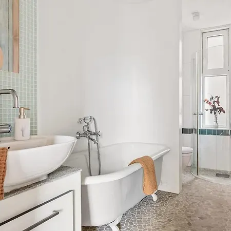Leilighet Dinbnb I Characteristic Townhouse With Bathtub *